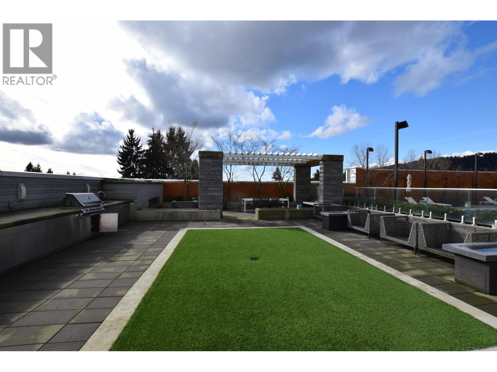 605 652 Whiting Way, Coquitlam, British Columbia  V3J 0K3 - Photo 9 - R3101740