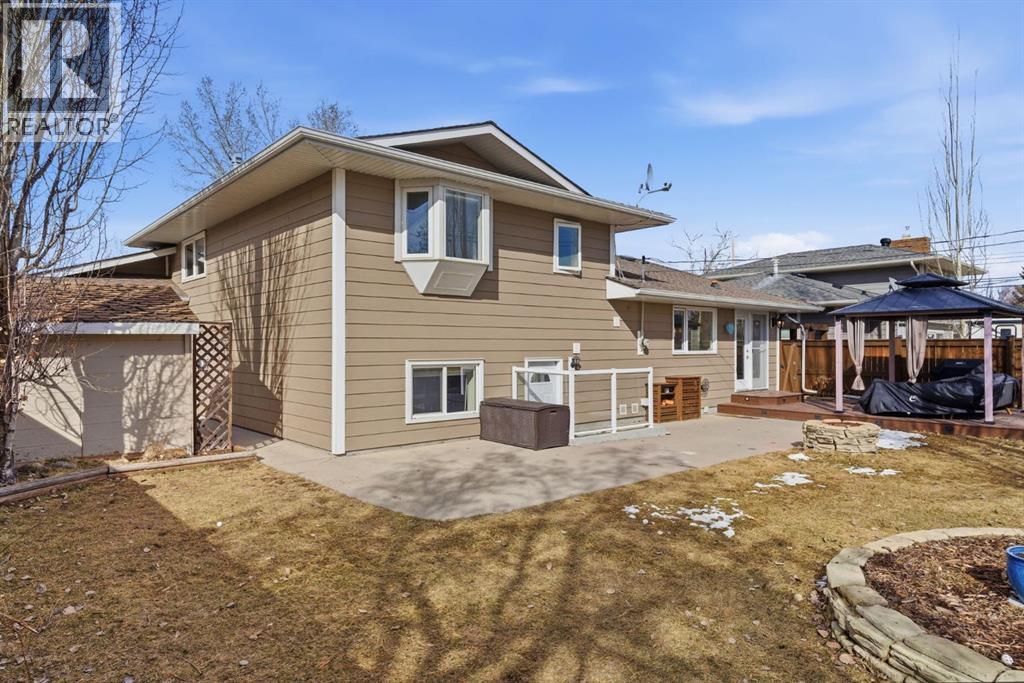 863 Lake Lucerne Drive SE, Calgary, Alberta  T2J 3H6 - Photo 37 - A2295442