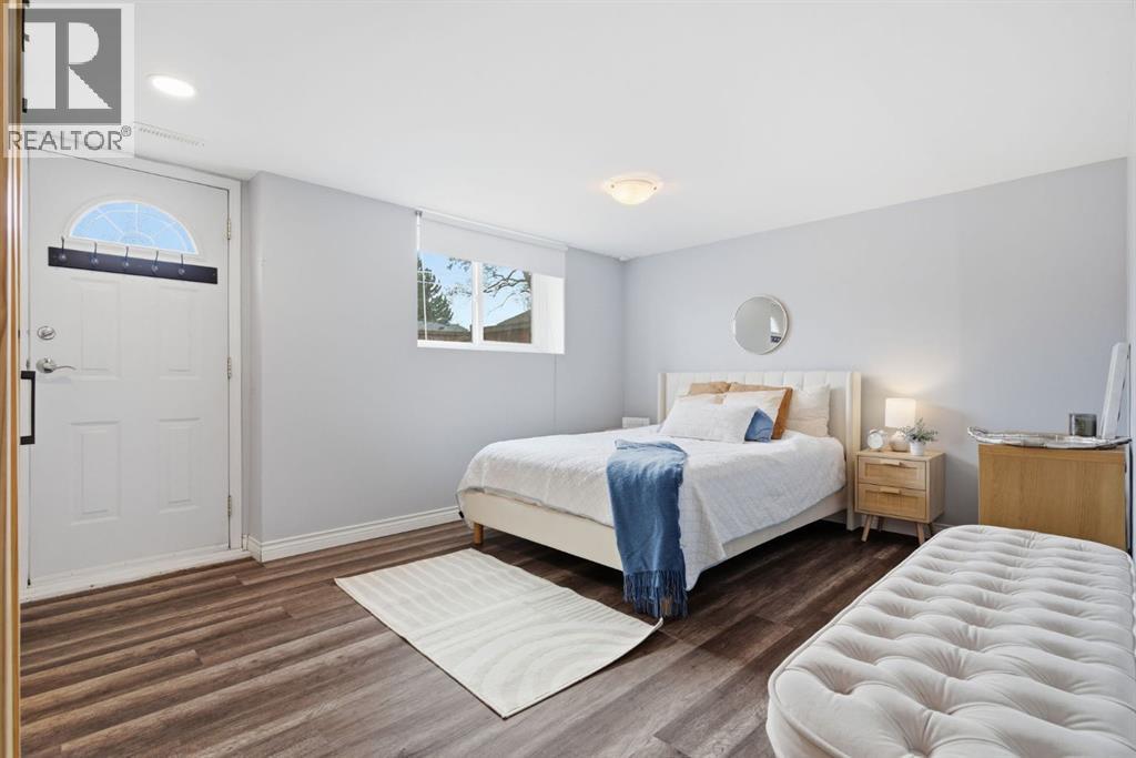 863 Lake Lucerne Drive SE, Calgary, Alberta  T2J 3H6 - Photo 30 - A2295442