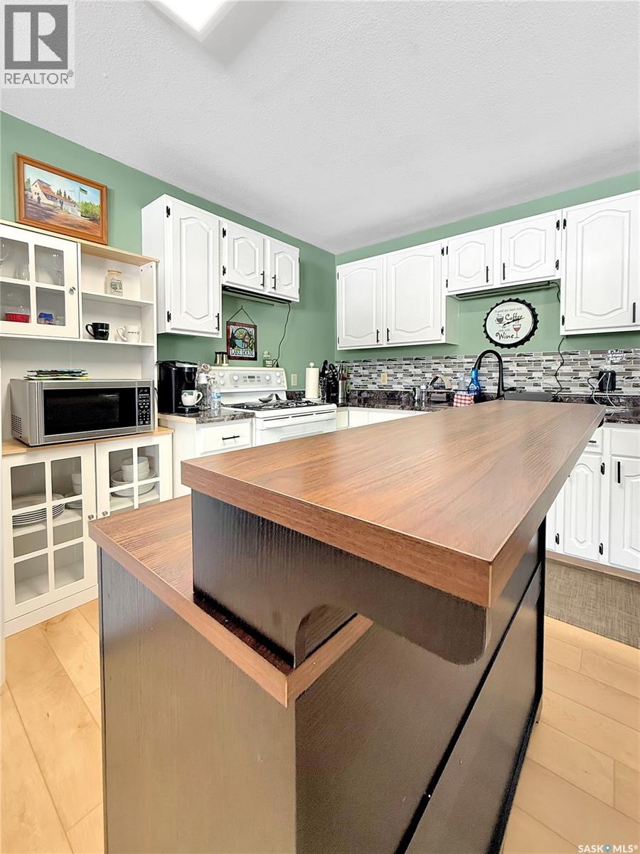 8 White Birch Crescent, Candle Lake, Saskatchewan  S0J 3E0 - Photo 6 - SK031532