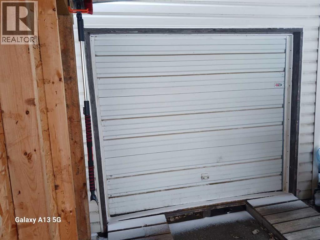 120, 6834 59 Avenue, Red Deer, Alberta  T4P 1C9 - Photo 3 - A2296362