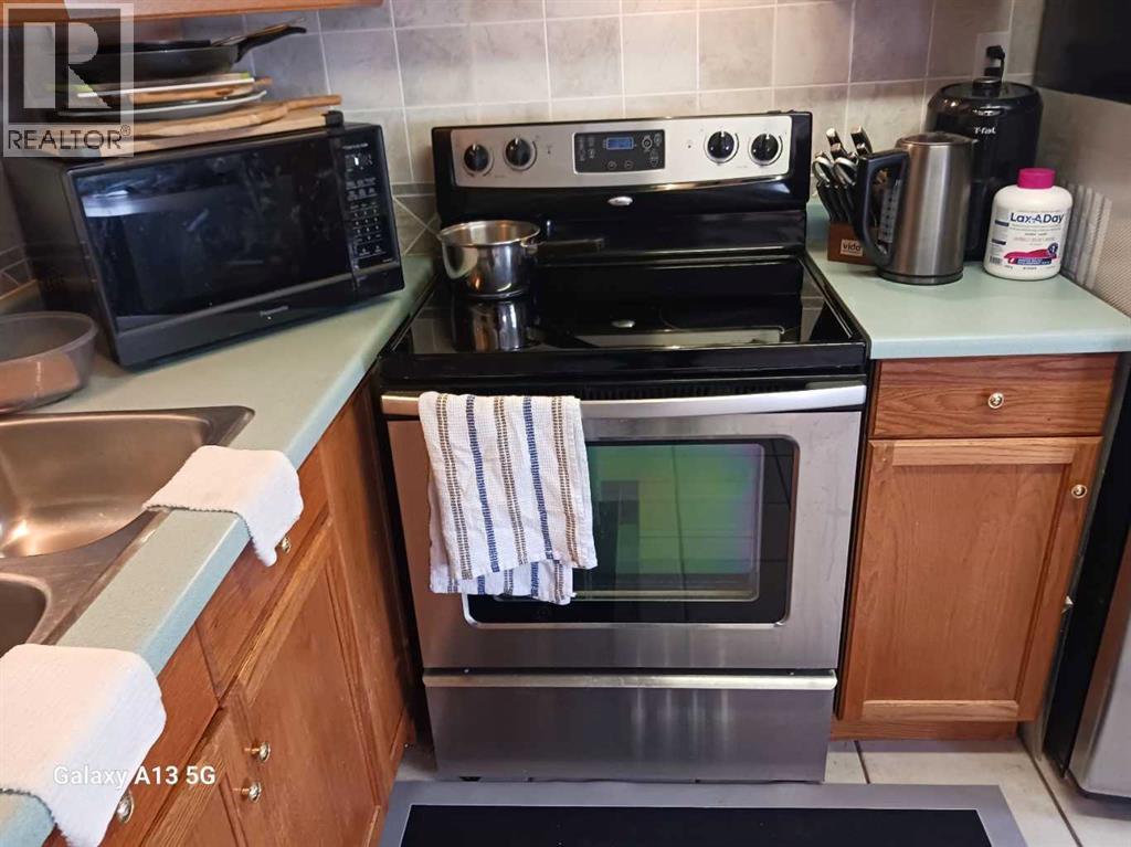 120, 6834 59 Avenue, Red Deer, Alberta  T4P 1C9 - Photo 9 - A2296362