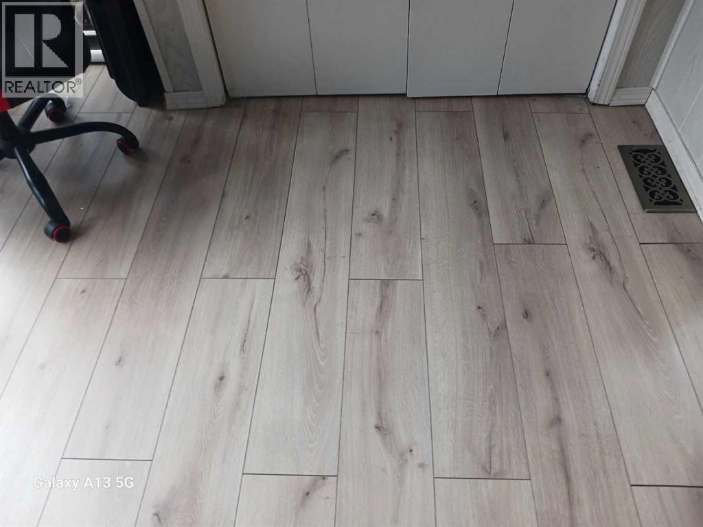 120, 6834 59 Avenue, Red Deer, Alberta  T4P 1C9 - Photo 27 - A2296362