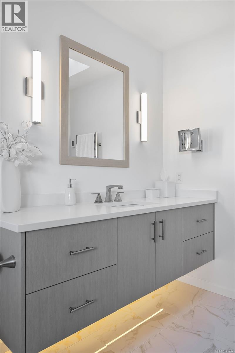 9 111 Fulford-Ganges Rd, Salt Spring, British Columbia  V8K 2T9 - Photo 37 - 1029732