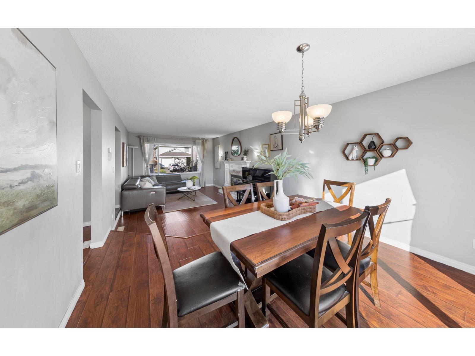 15440 95a Avenue, Surrey, British Columbia  V3R 7S7 - Photo 11 - R3091969