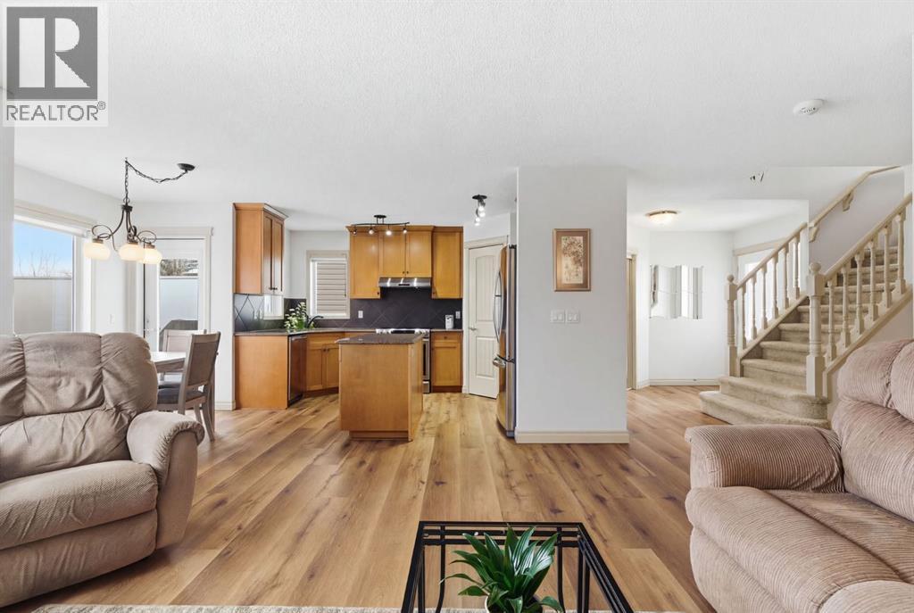 329 Douglas Ridge Circle Se, Calgary, Alberta  T2Z 3H5 - Photo 14 - A2292486