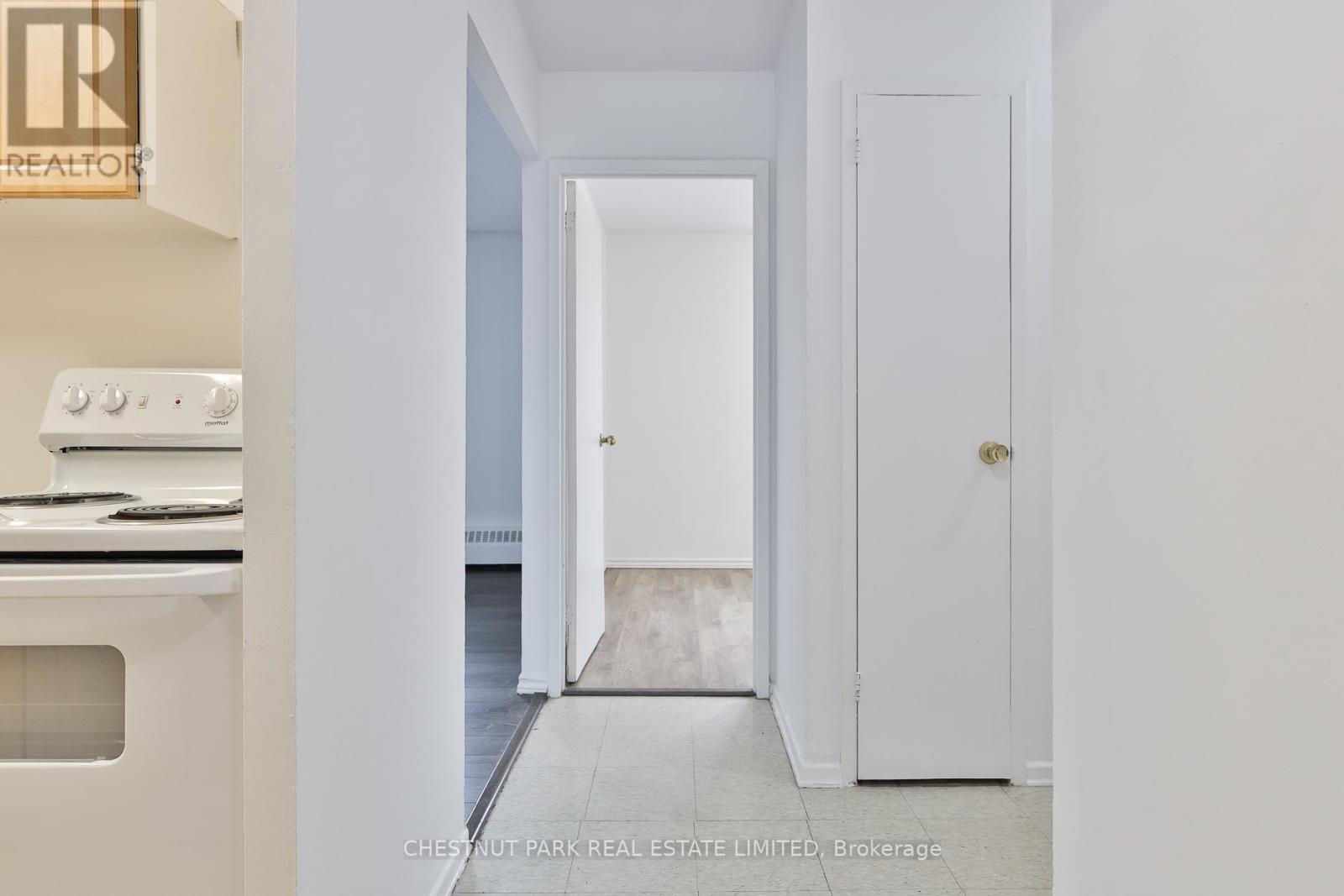 319 - 888 Glen Street, Oshawa, Ontario L1J 5Z4 - Photo 2 - E12932764