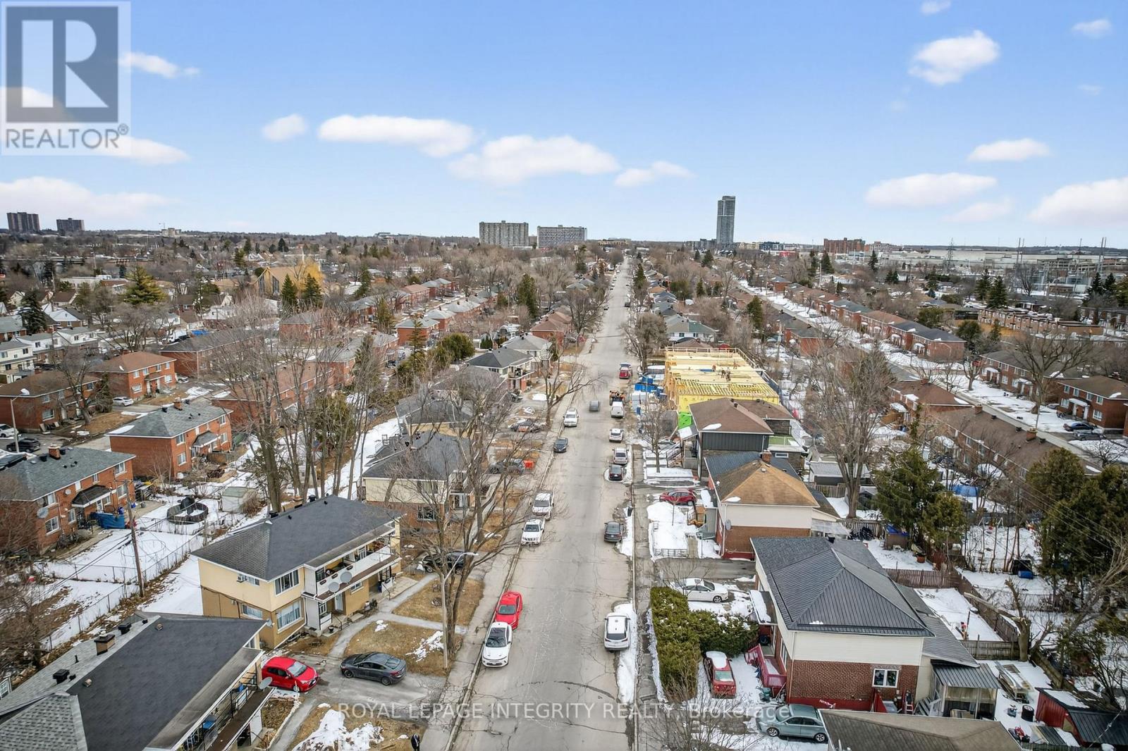 322-324 Queen Mary Street, Ottawa, Ontario  K1K 1W9 - Photo 27 - X12932772