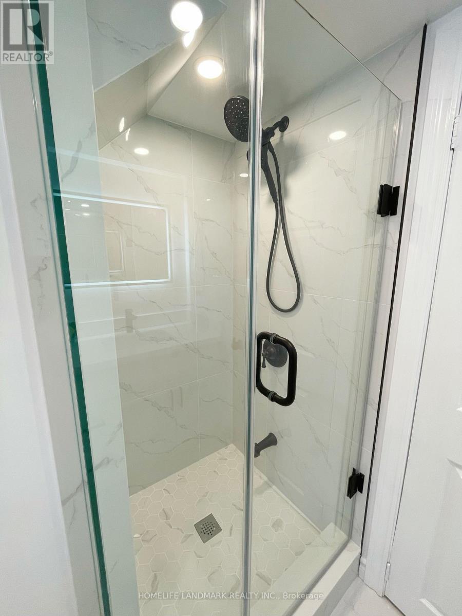 Lower - 81 Celestine Drive, Toronto, Ontario  M9R 3N6 - Photo 10 - W12932782