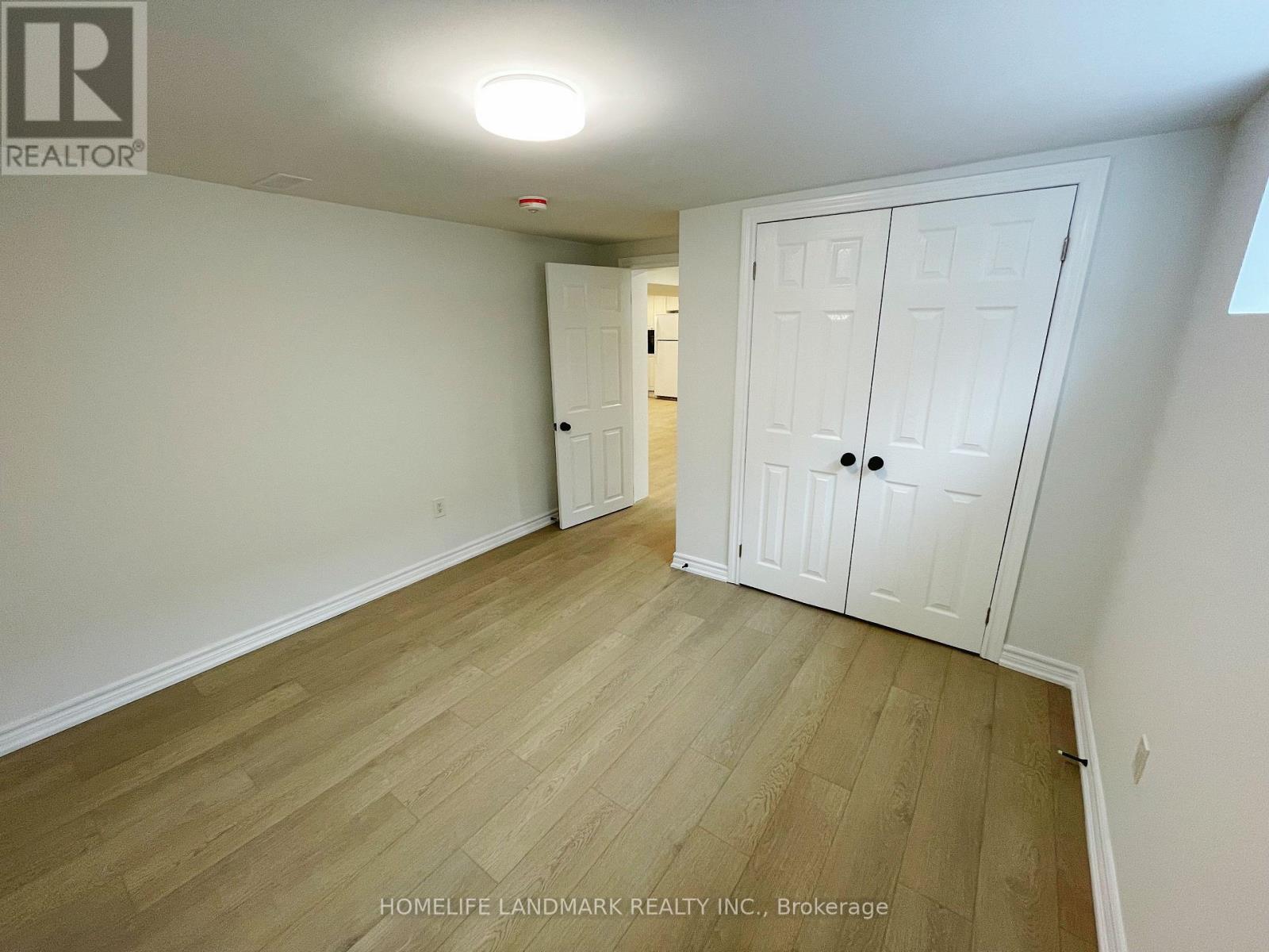 Lower - 81 Celestine Drive, Toronto, Ontario  M9R 3N6 - Photo 13 - W12932782