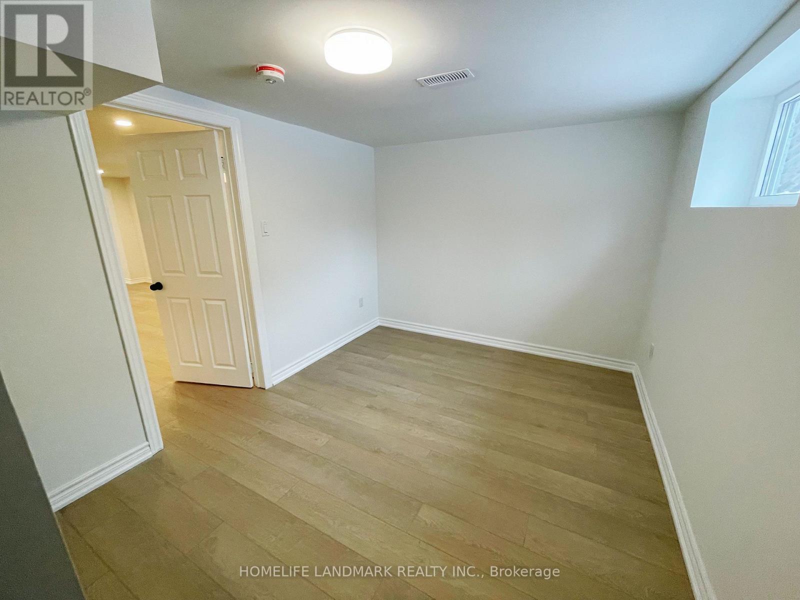 Lower - 81 Celestine Drive, Toronto, Ontario  M9R 3N6 - Photo 15 - W12932782