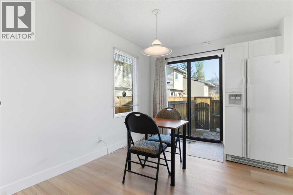 91 Deerfield Drive SE, Calgary, Alberta  T2J 6T9 - Photo 9 - A2263400