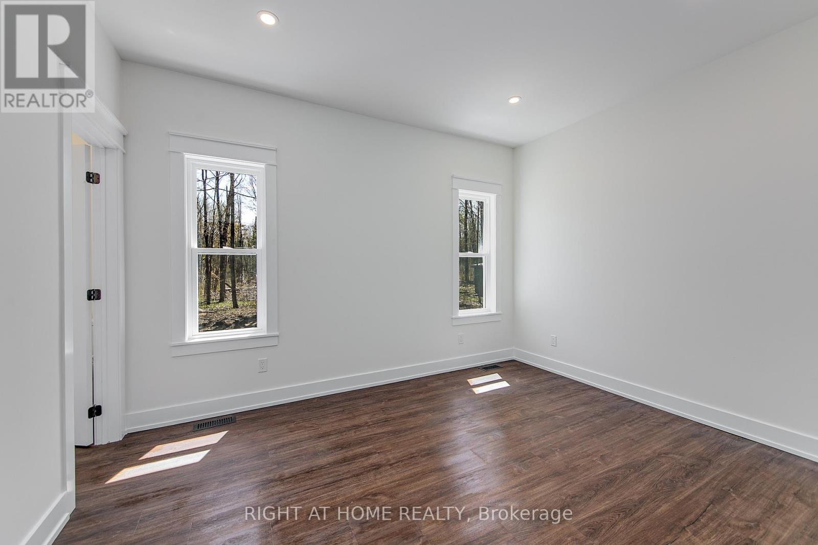 26 Mcleish Drive, Ramara, Ontario  L0K 1W0 - Photo 15 - X12687466