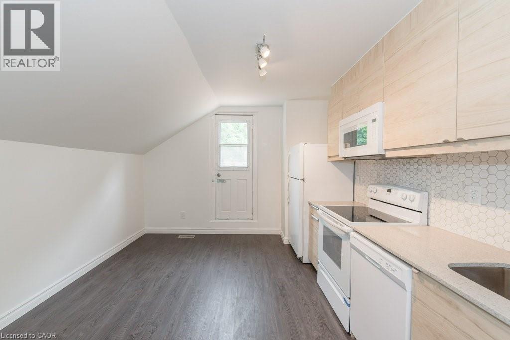 8 Roslin Avenue S Unit# A, Waterloo, Ontario  N2L 2G5 - Photo 12 - 40815921