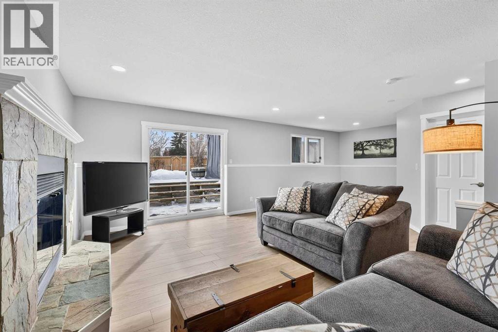 196 Deersaxon Circle Se, Calgary, Alberta  T2J 6R5 - Photo 33 - A2284902