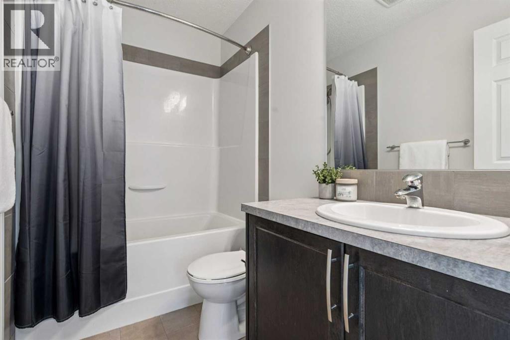 58 Buckskin Way, Cochrane, Alberta  T4C 2P2 - Photo 16 - A2288963