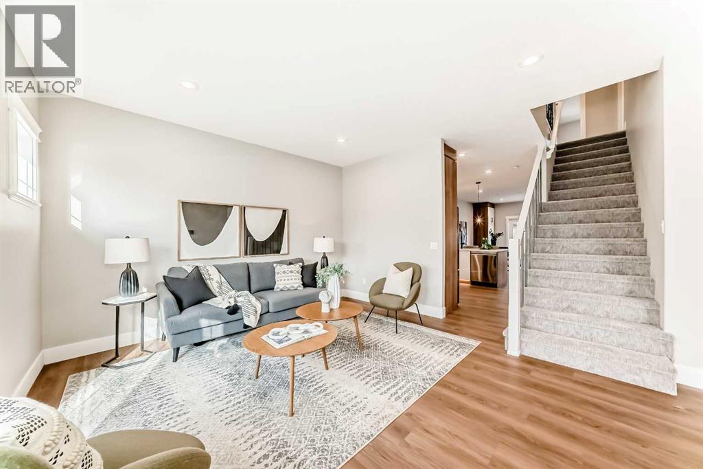 722 53 Avenue SW, Calgary, Alberta  T2V 0C3 - Photo 5 - A2297275