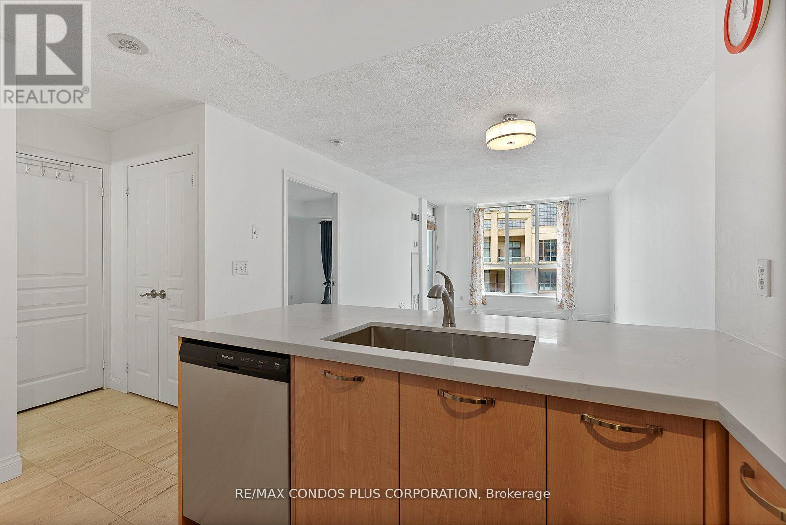 1007 - 55 Harrison Garden Boulevard, Toronto, Ontario  M2N 7G3 - Photo 11 - C12932784