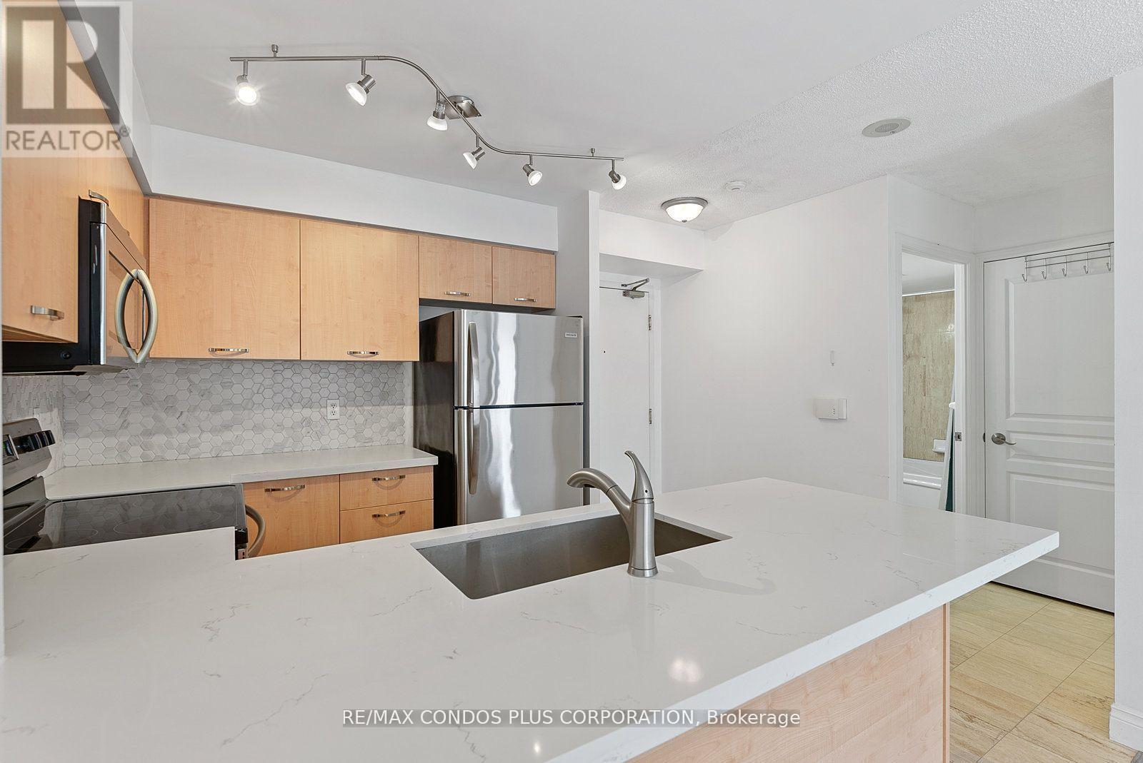 1007 - 55 Harrison Garden Boulevard, Toronto, Ontario  M2N 7G3 - Photo 6 - C12932784