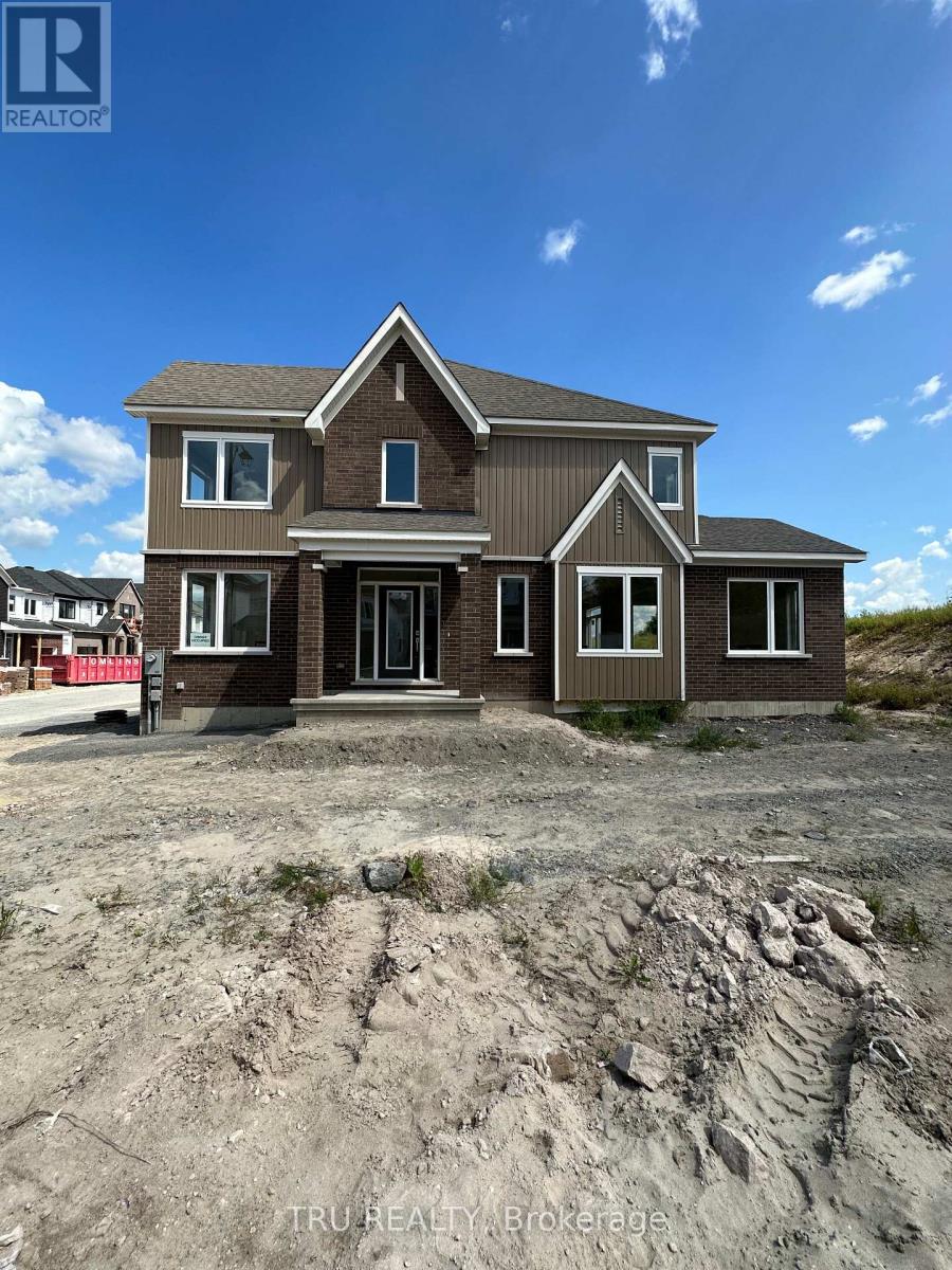 720 EMINENCE STREET, Ottawa, Ontario