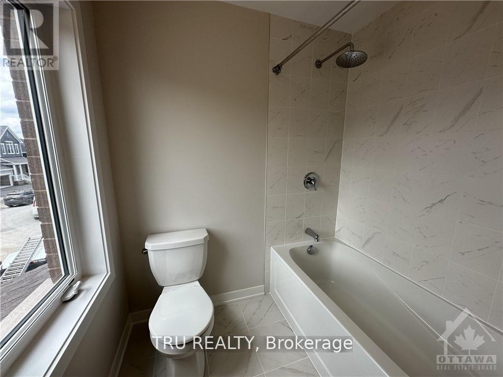 720 Eminence Street, Ottawa, Ontario  K2J 6X6 - Photo 13 - X12932794