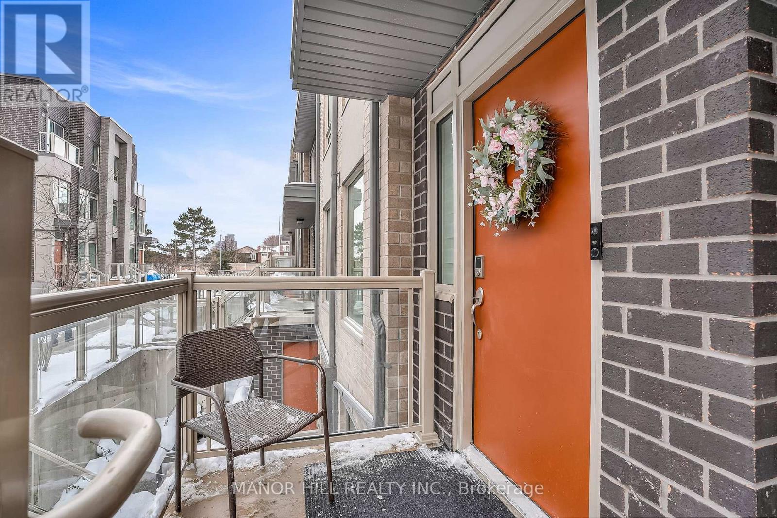 228 - 7 Applewood Lane, Toronto, Ontario  M9C 0C1 - Photo 6 - W12932800