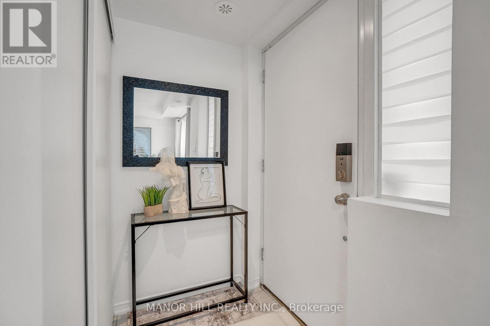 228 - 7 Applewood Lane, Toronto, Ontario  M9C 0C1 - Photo 7 - W12932800