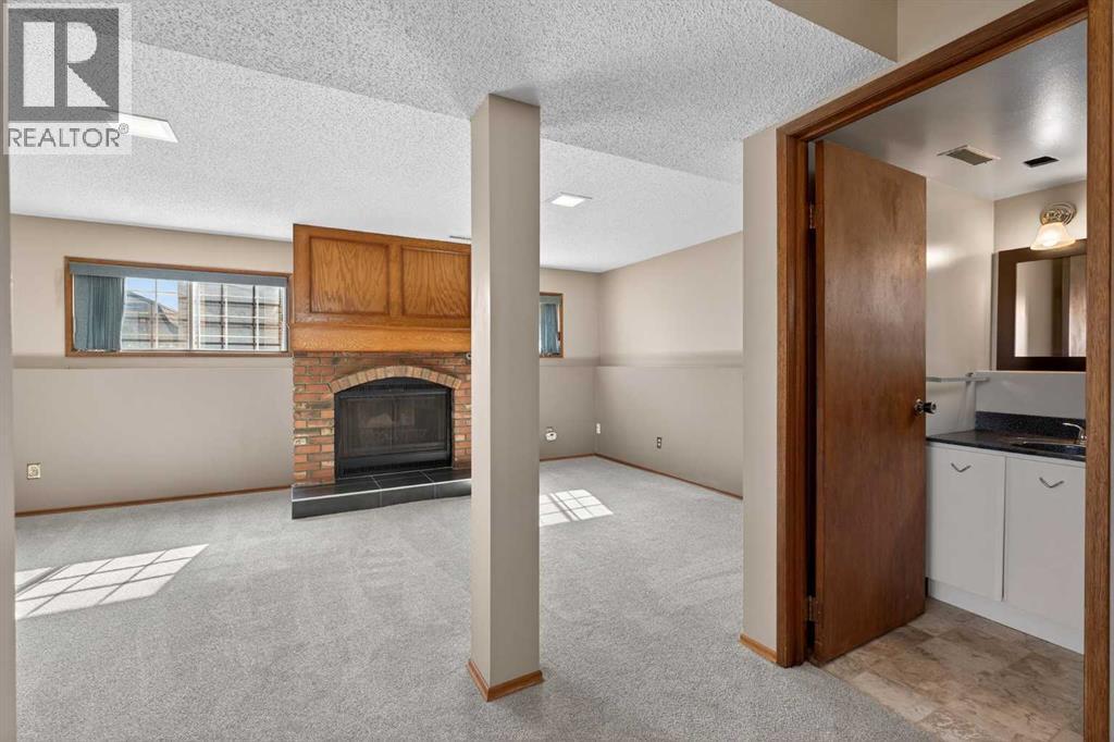 59 Taraglen Court NE, Calgary, Alberta  T3J 2M7 - Photo 29 - A2296094