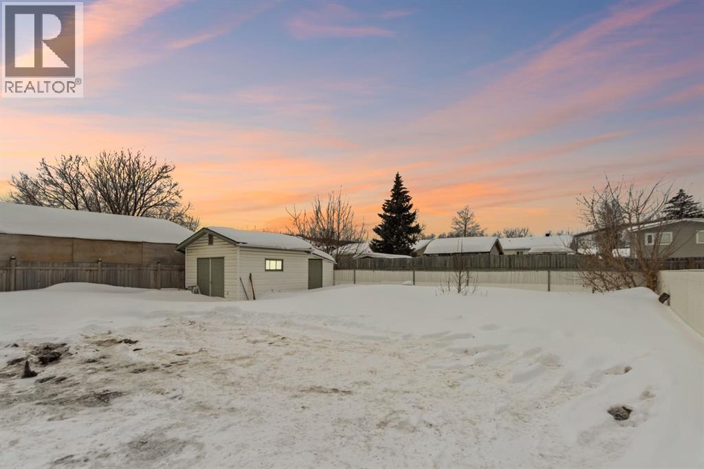 66 Centennial Drive, Fort Mcmurray, Alberta  T9H 1J4 - Photo 2 - A2296726