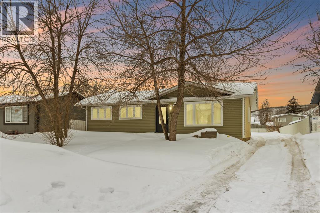 66 Centennial Drive, Fort McMurray, Alberta