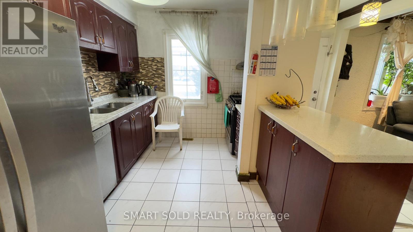 5 Horseley Hill Drive E, Toronto, Ontario  M1B 1V2 - Photo 8 - E12932818