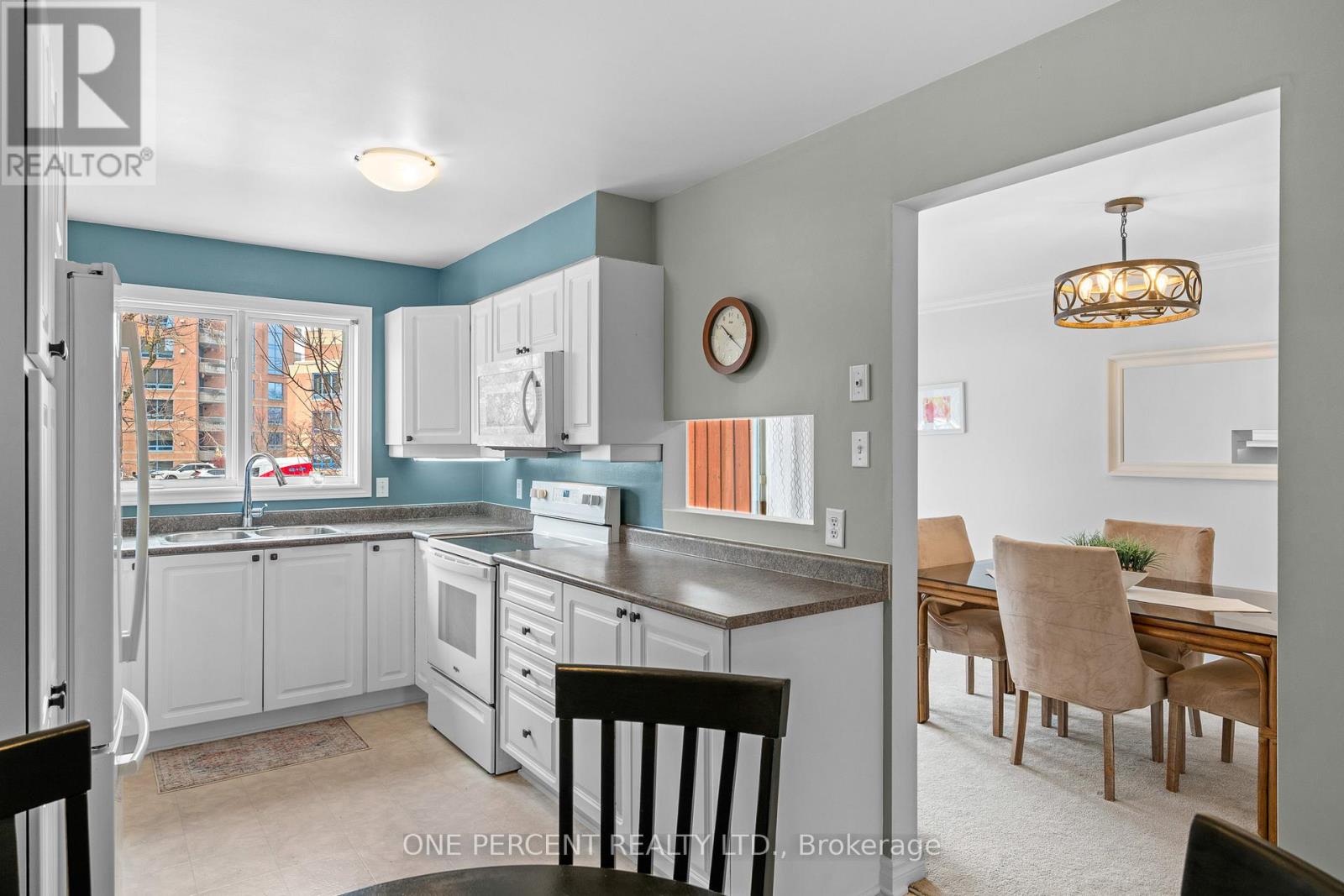 30 Maplehurst Avenue, Ottawa, Ontario  K2H 9G2 - Photo 20 - X12932816