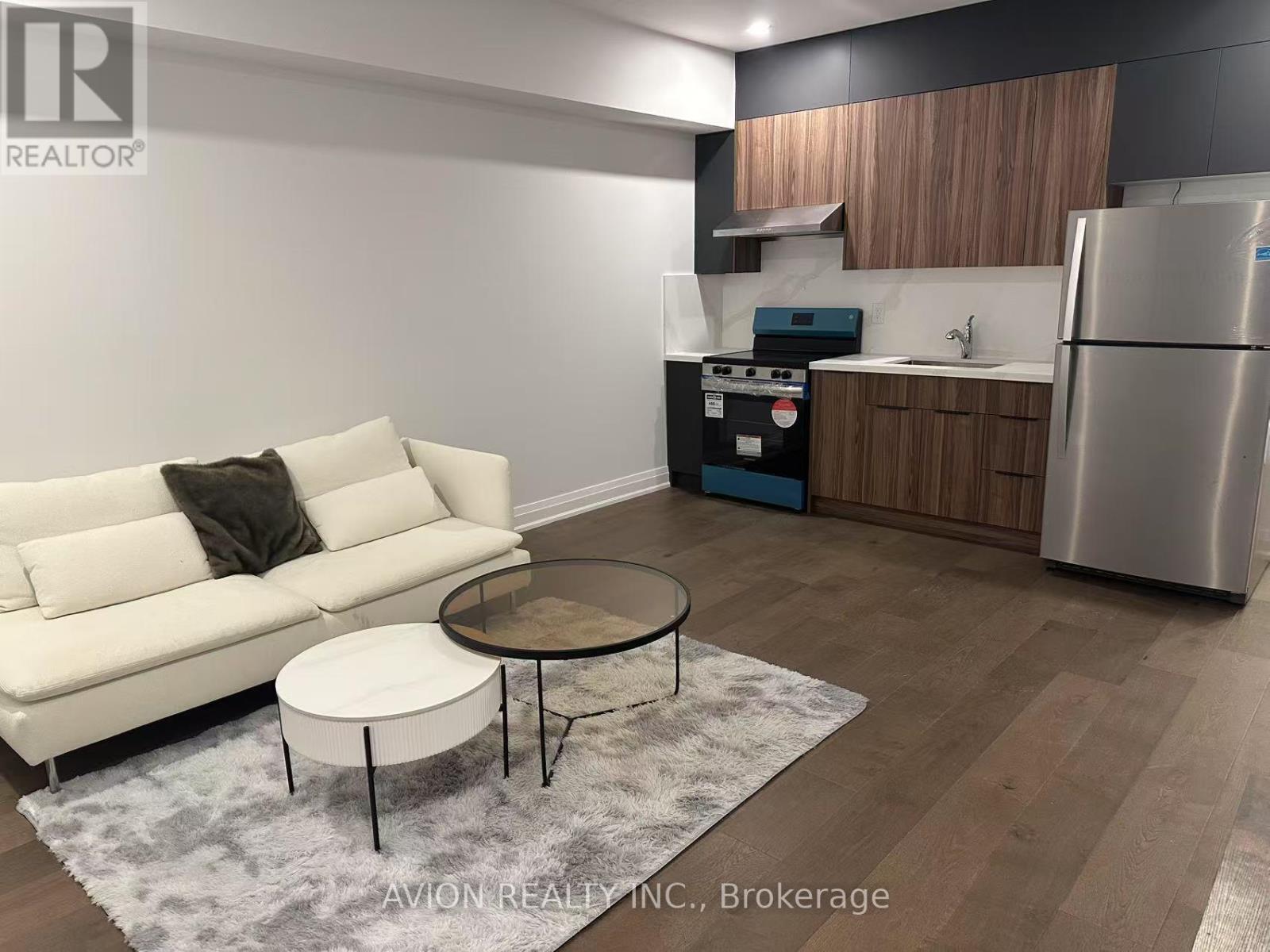 MAIN/BASEMENT - 15 PERSICA STREET, Richmond Hill, Ontario