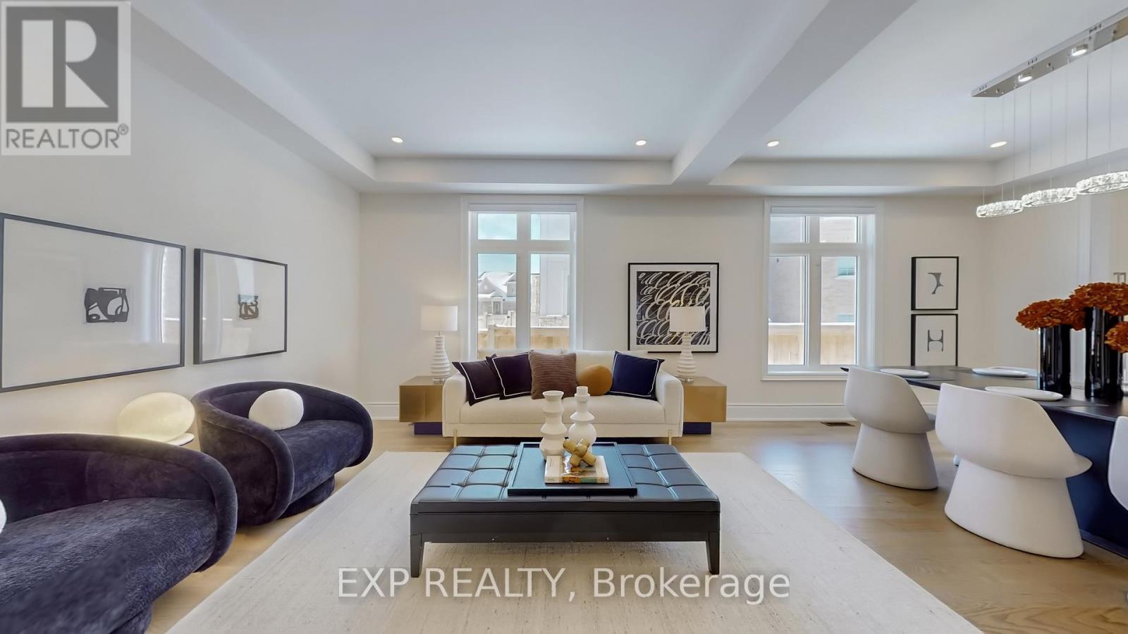 21 Fair Winds Lane, East Gwillimbury, Ontario  L9N 0V5 - Photo 2 - N12932820