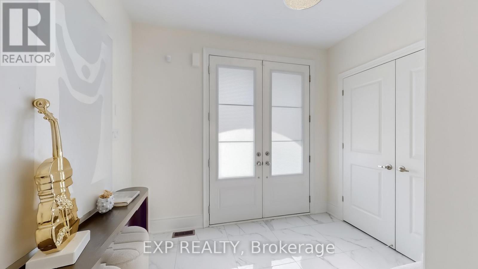 21 Fair Winds Lane, East Gwillimbury, Ontario  L9N 0V5 - Photo 21 - N12932820