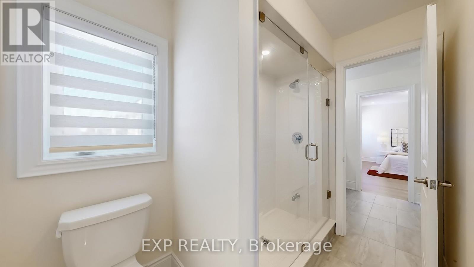 21 Fair Winds Lane, East Gwillimbury, Ontario  L9N 0V5 - Photo 32 - N12932820