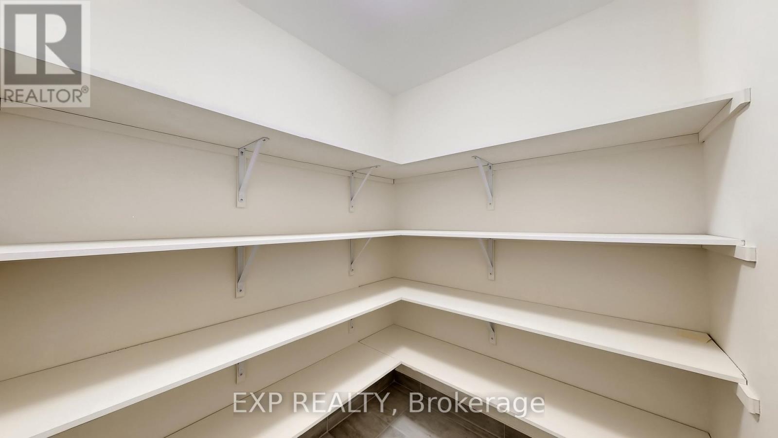 21 Fair Winds Lane, East Gwillimbury, Ontario  L9N 0V5 - Photo 44 - N12932820