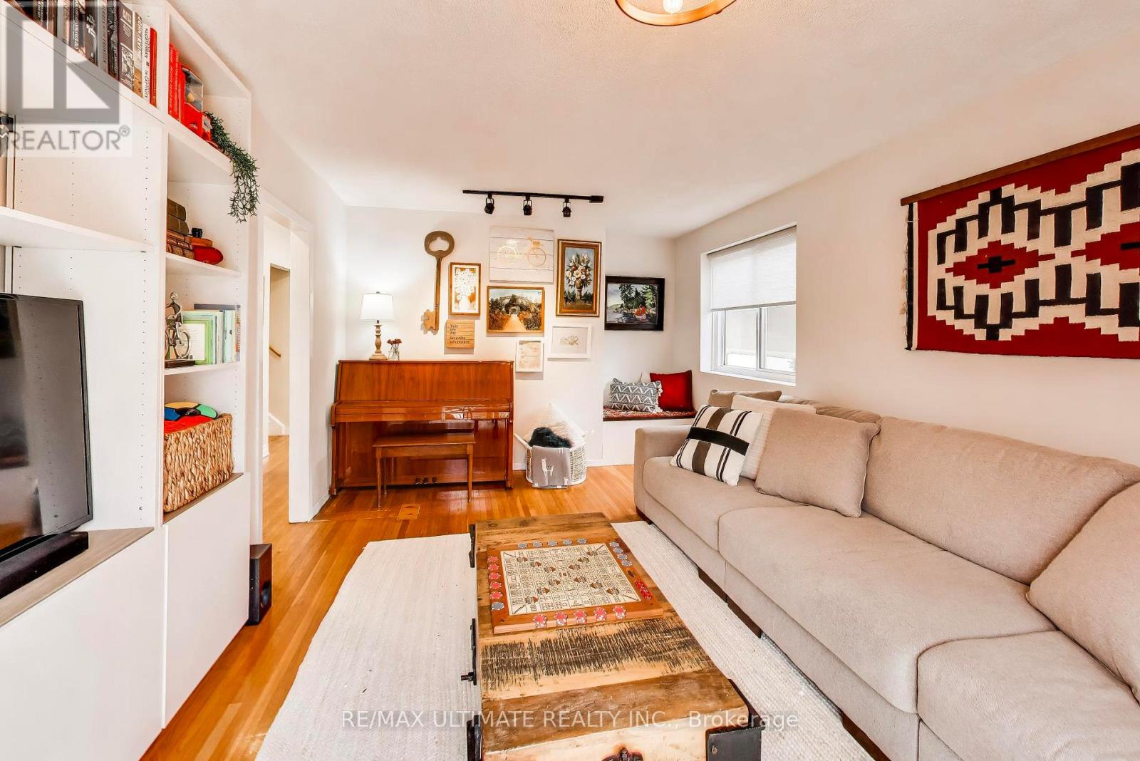 214 Riverplace Crescent, Milton, Ontario  L9T 1W5 - Photo 6 - W12917596