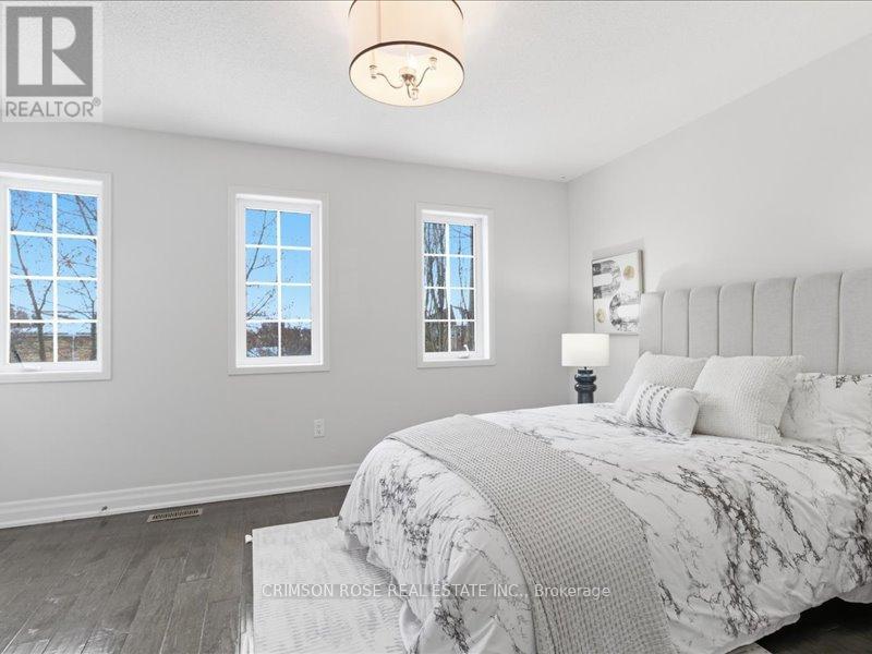 2355 Woodridge Way, Oakville, Ontario  L6H 6S3 - Photo 23 - W12932814