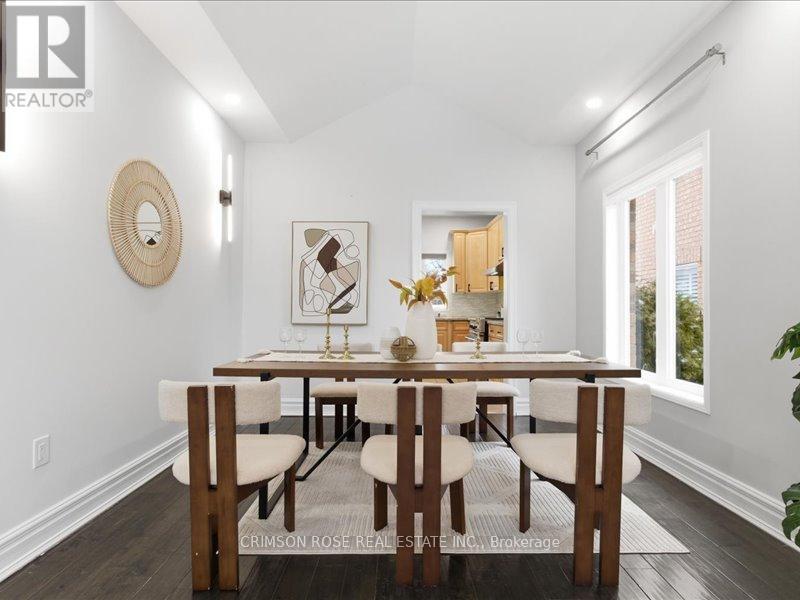 2355 Woodridge Way, Oakville, Ontario  L6H 6S3 - Photo 7 - W12932814