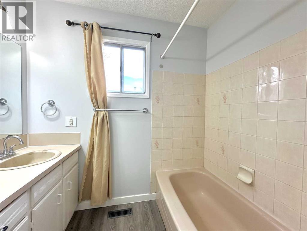 511 Sabrina Road Sw, Calgary, Alberta  T2W 1Y7 - Photo 36 - A2294903