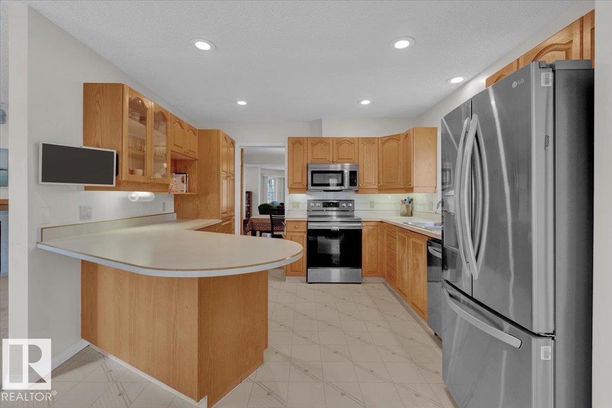 9615 101 St Nw, Edmonton, Alberta  T5K 0W7 - Photo 13 - E4479386