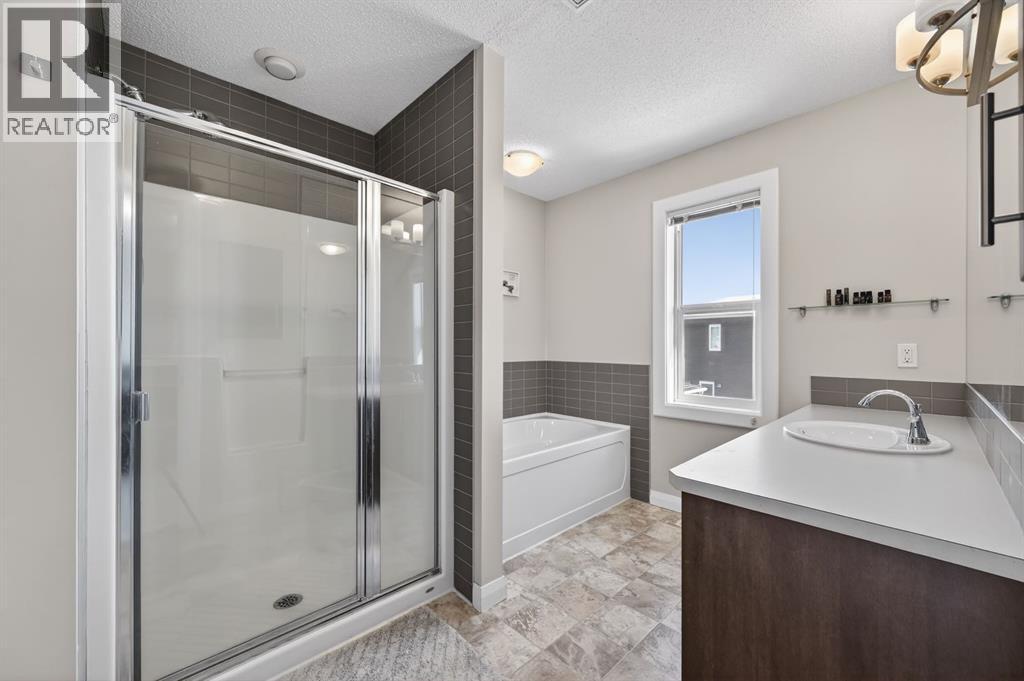 1350 Ravenswood Drive Se, Airdrie, Alberta  T4A 0P8 - Photo 29 - A2295513