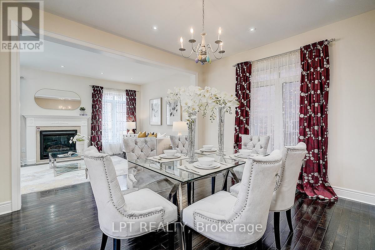 116 Dunlop Street, Richmond Hill, Ontario  L4C 0X1 - Photo 11 - N12932826