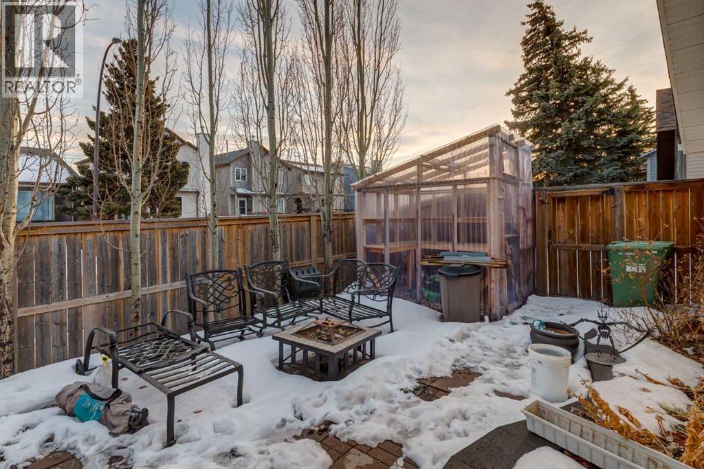 27 Bedfield Close Ne, Calgary, Alberta  T3K 3L3 - Photo 37 - A2252638