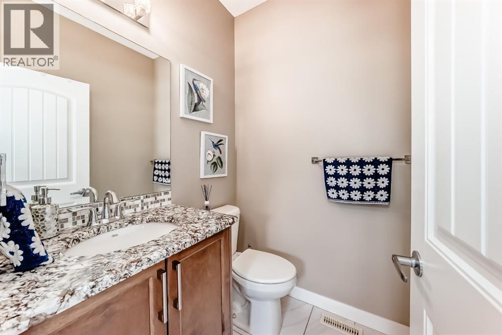 36 Red Embers Row Ne, Calgary, Alberta  T3N 0R3 - Photo 17 - A2290172