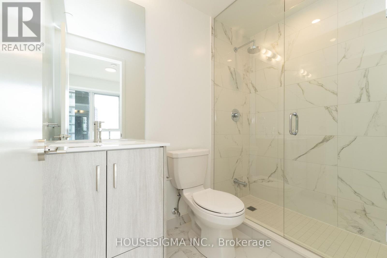 3007 - 180 Front Street E, Toronto, Ontario  M5A 0A9 - Photo 20 - C12932836