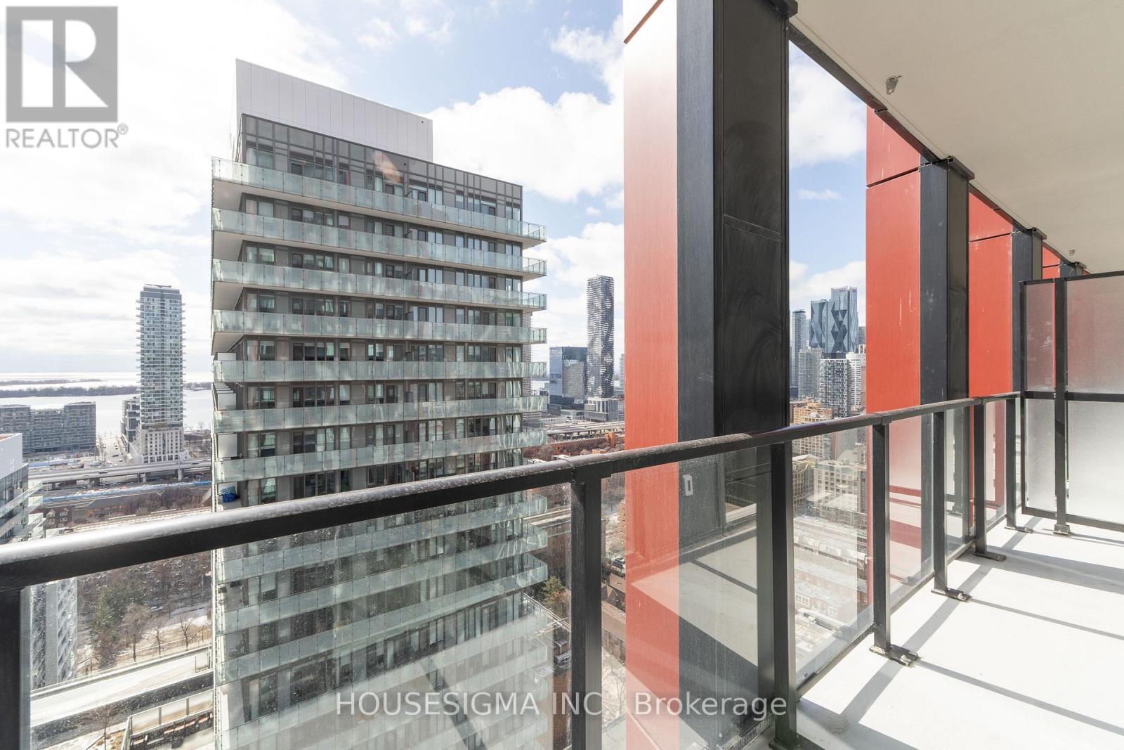 3007 - 180 Front Street E, Toronto, Ontario  M5A 0A9 - Photo 25 - C12932836