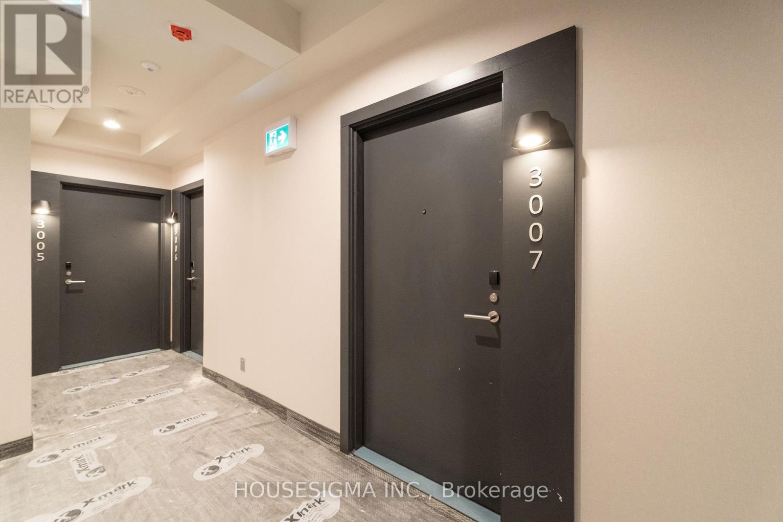 3007 - 180 Front Street E, Toronto, Ontario  M5A 0A9 - Photo 5 - C12932836