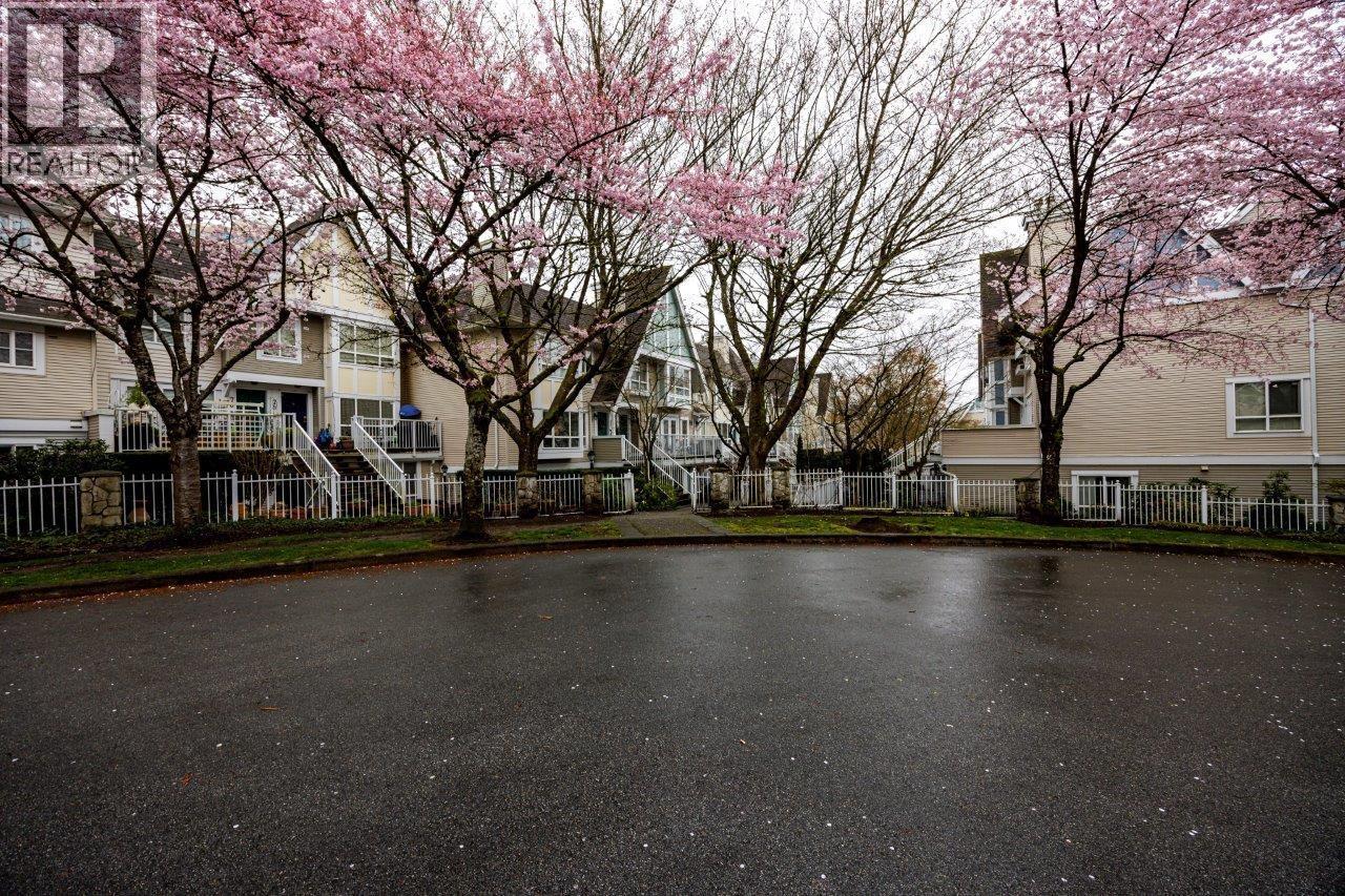 79 6588 Southoaks Crescent, Burnaby, British Columbia  V5E 4K1 - Photo 27 - R3103726